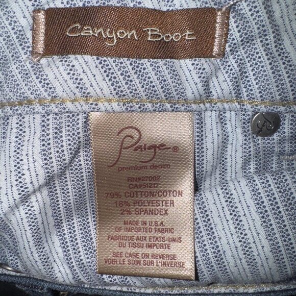 Paige Jeans Woman’s Canyon Boot, 28, wide leg, dark wash, mint condition - Picture 12 of 13
